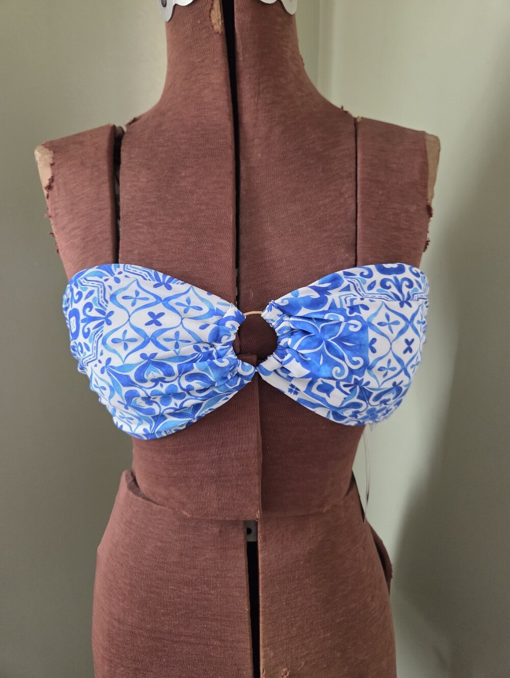 New Wild Fable Womens Small 4/6 Blue Pattern Strapless Bikini Swim Top